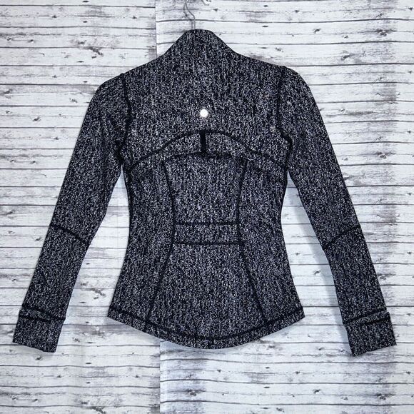 Lululemon Define Jacket - Picture 12 of 12